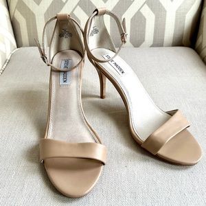 Steve Madden Nude Minimalist Strappy Heels, Size 8
